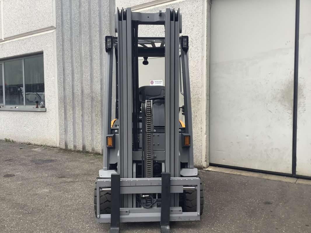 Jungheinrich-EFG MC 320