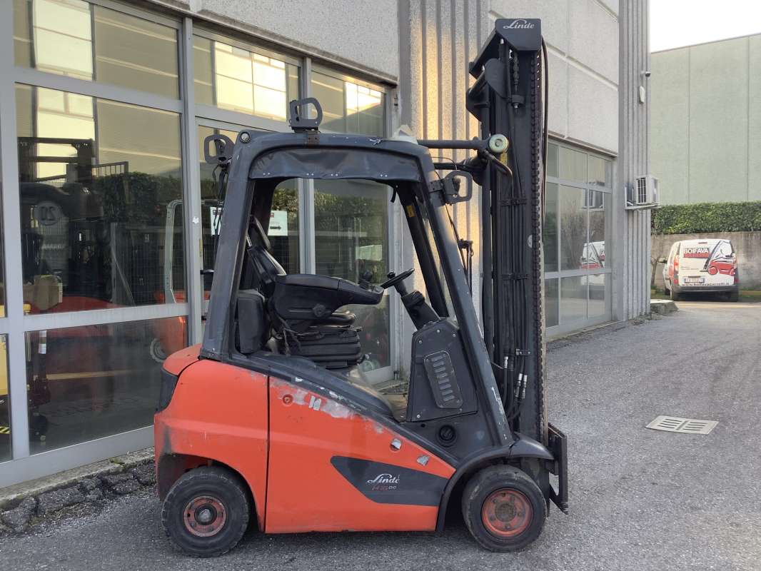 Linde-H16D-01