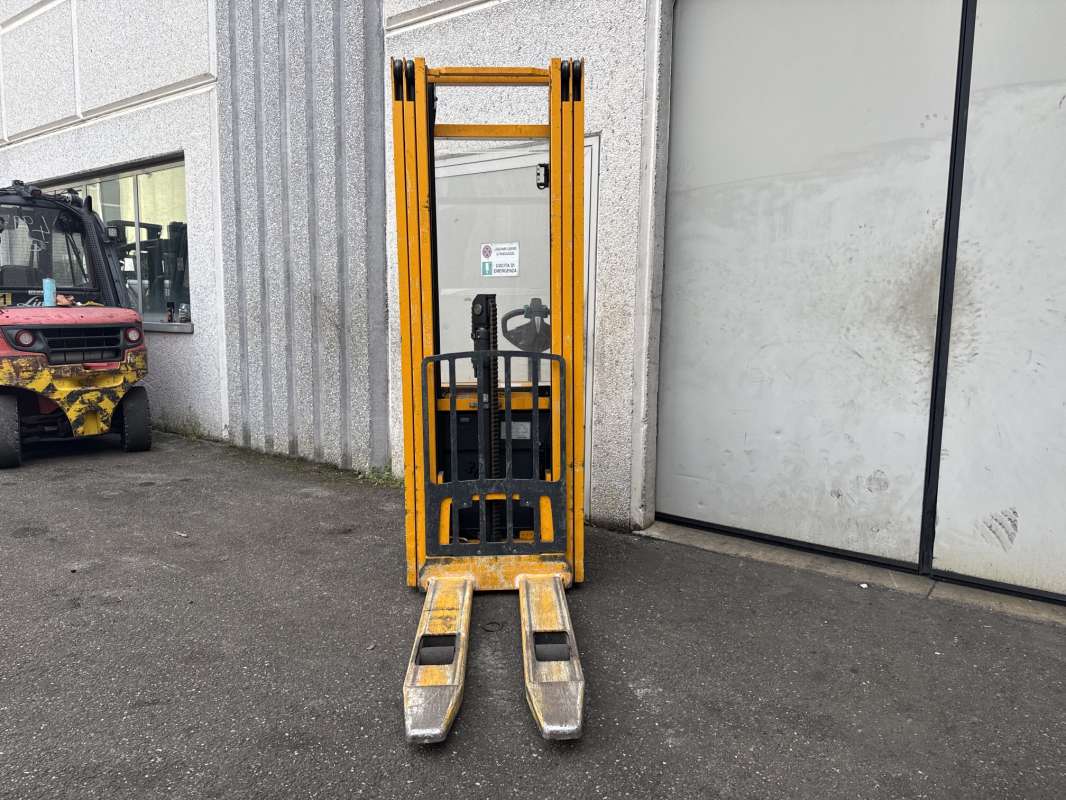 Jungheinrich-EJC 216