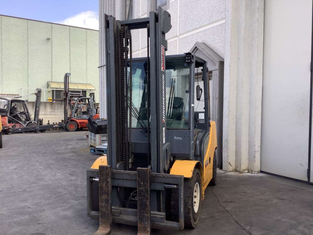 Jungheinrich-DFG 550 S