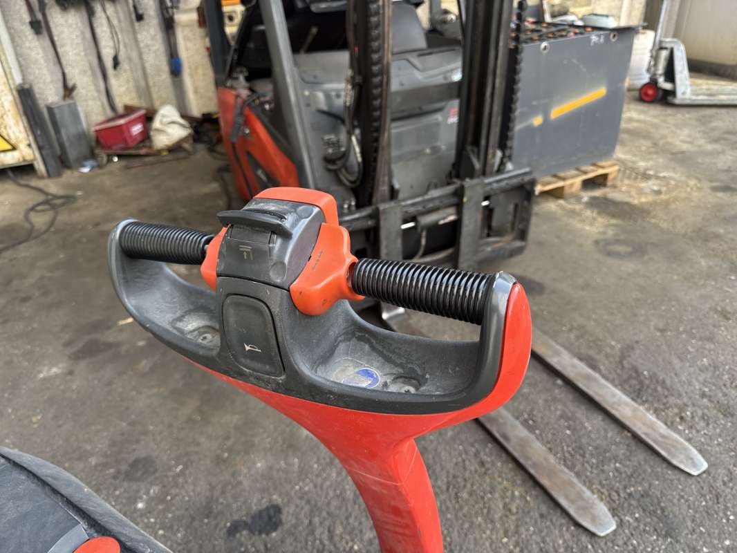 Linde-L12