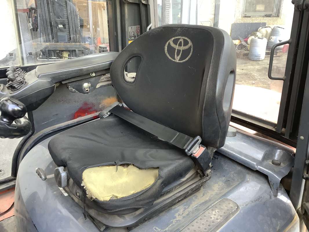 Toyota-7FDF25