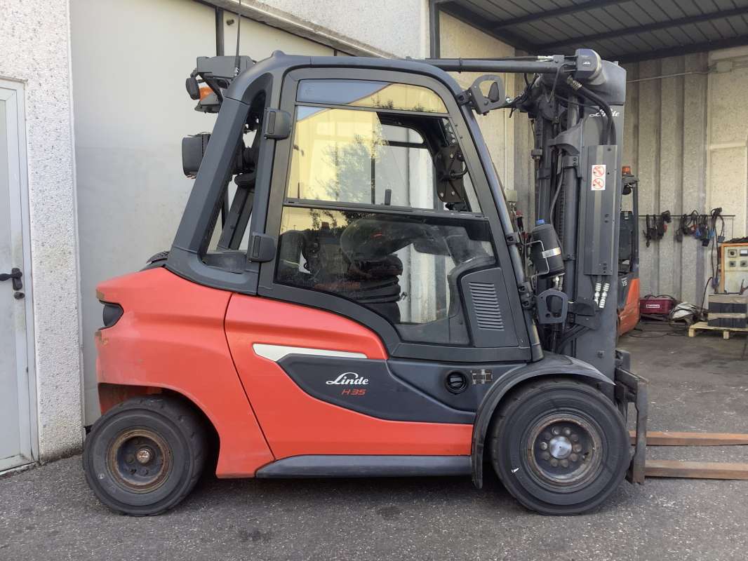 Linde-H35D-01