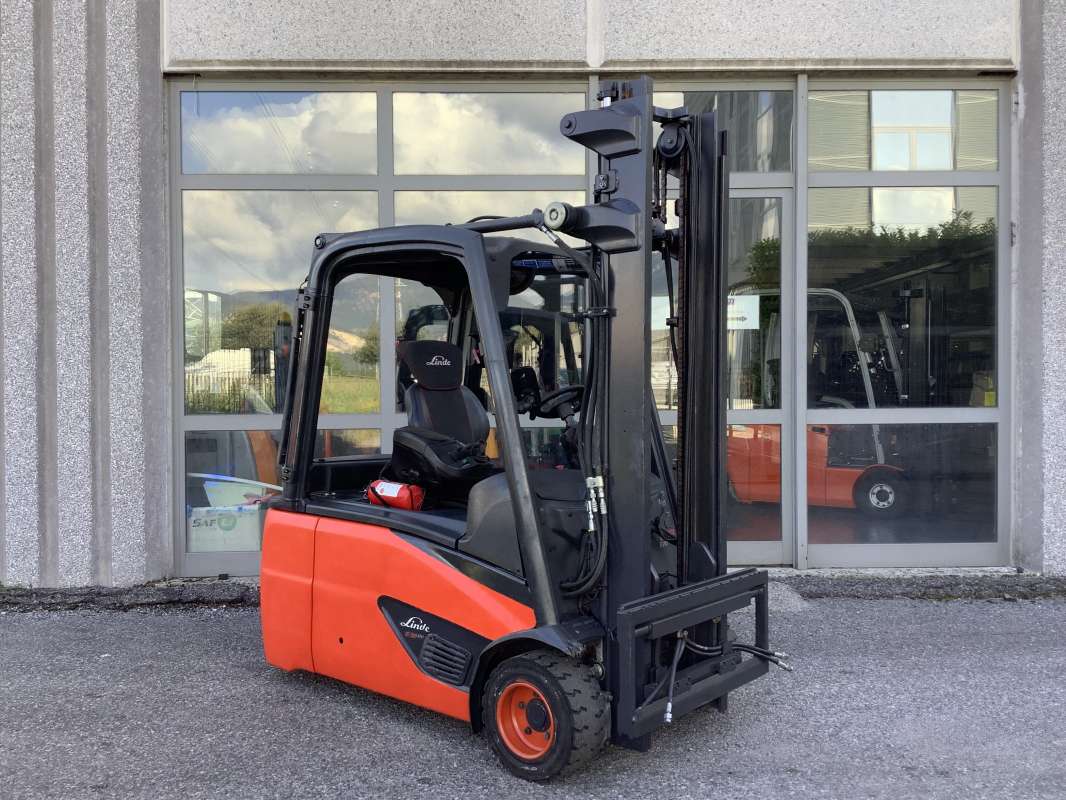 Linde-E18L-02