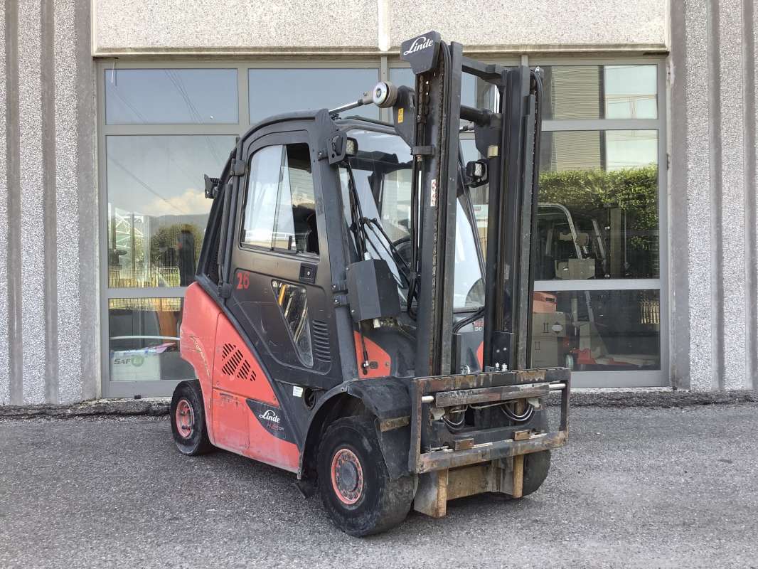 Linde-H25D-02