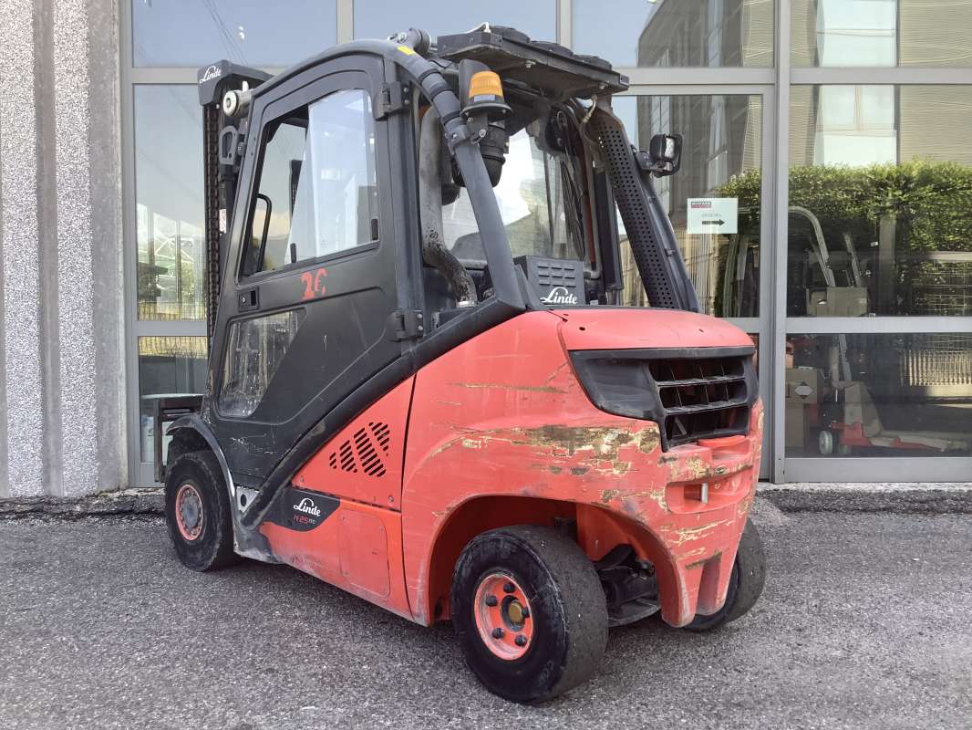 Linde-H25D-02