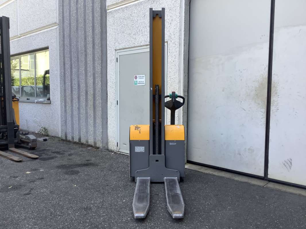 Jungheinrich-EMC 110