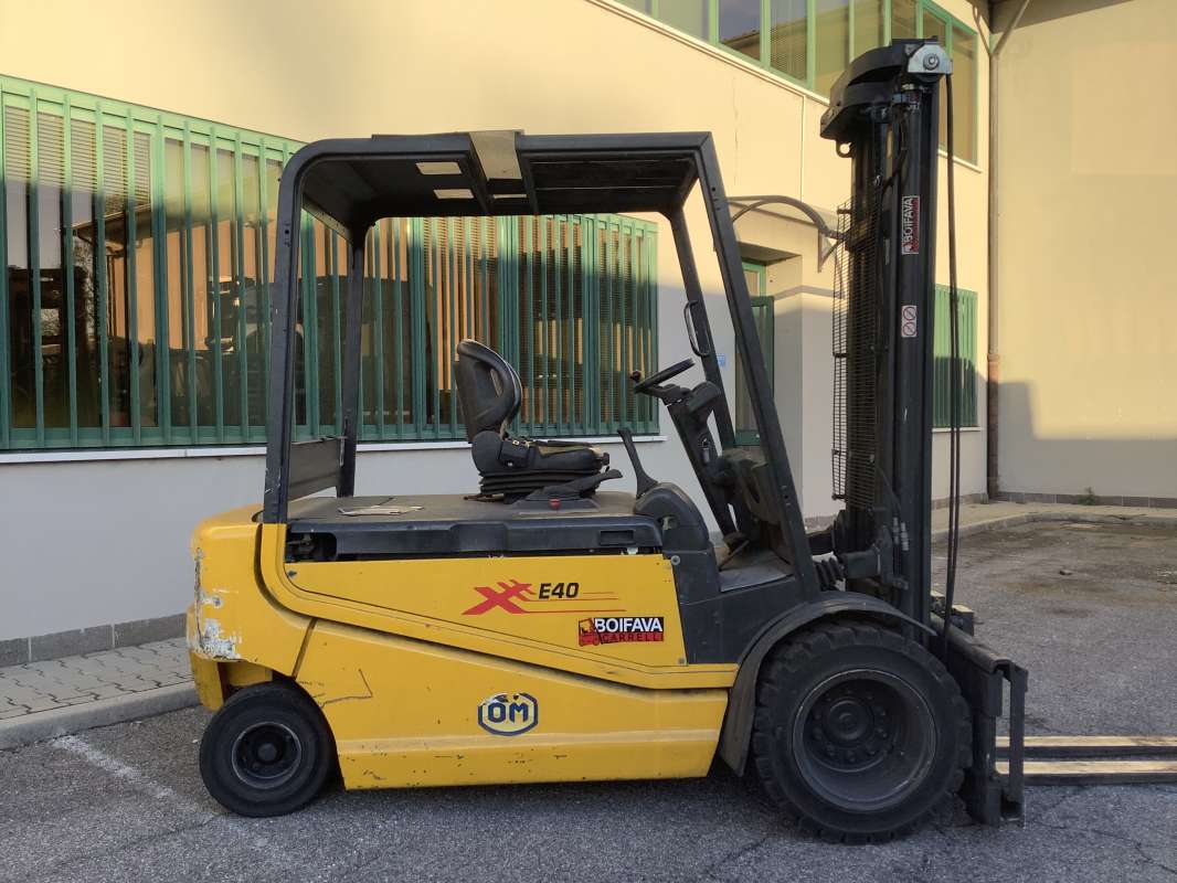 OM-XE 40