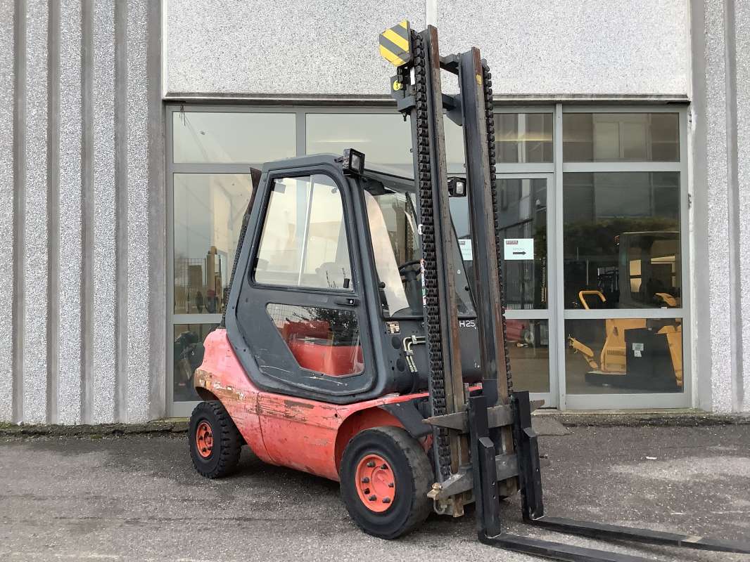 Linde-H25D-02