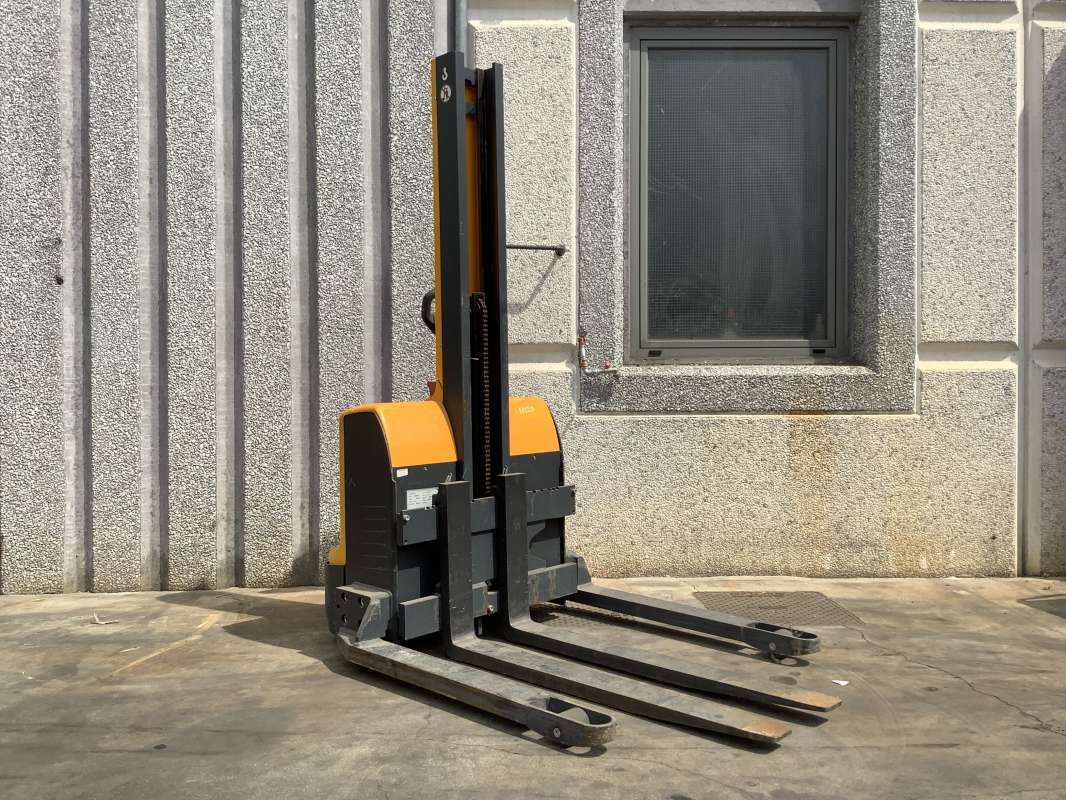 Jungheinrich-EMC B10