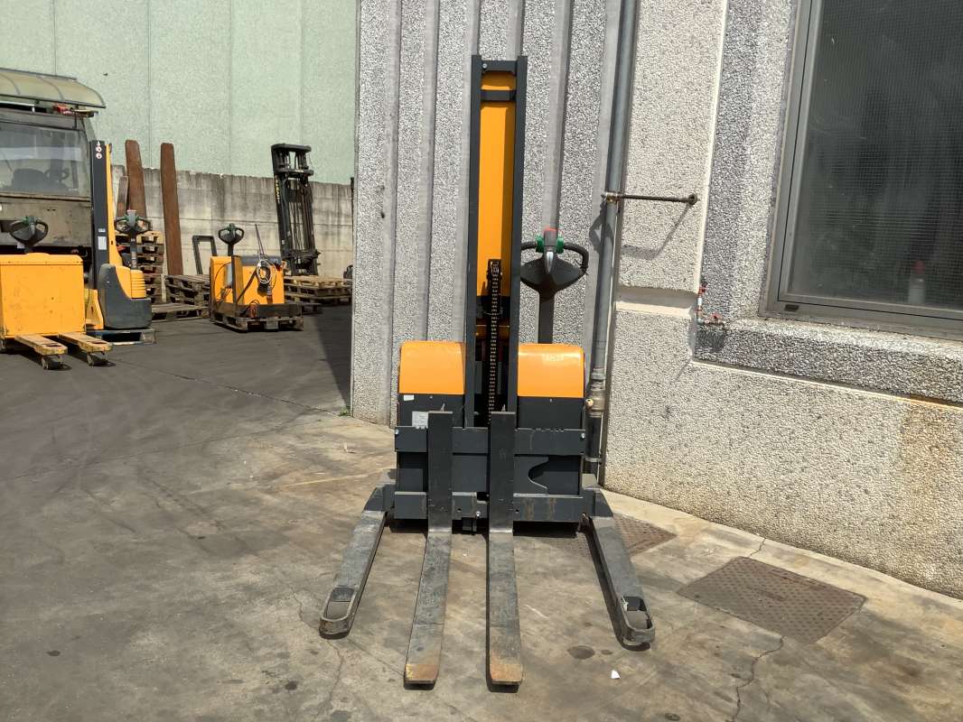 Jungheinrich-EMC B10