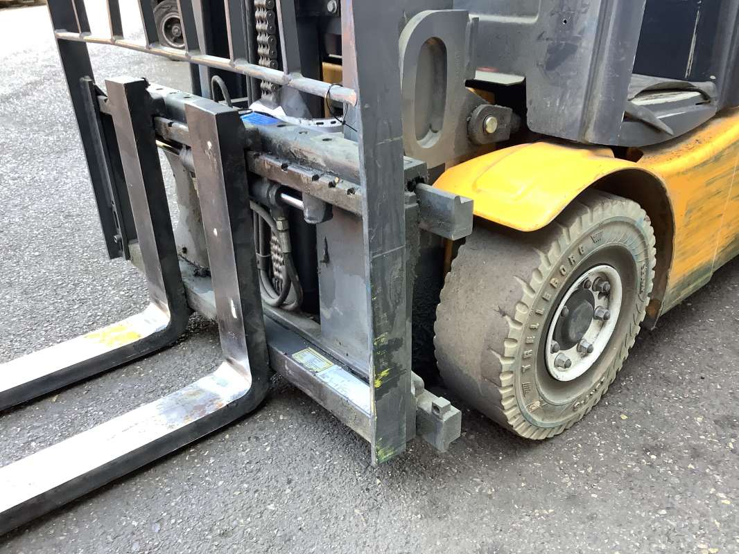 Jungheinrich-EFG 215