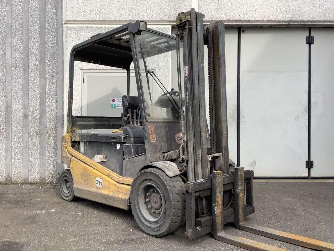OM-XE 40