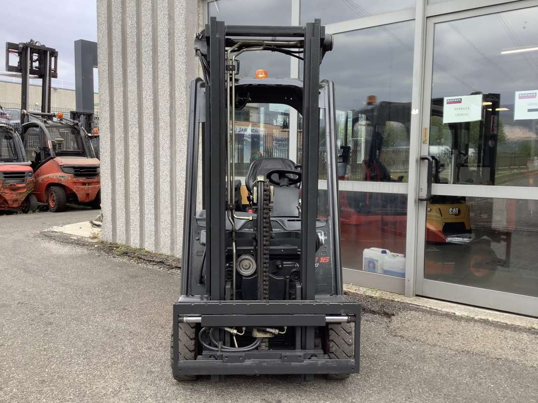Linde-E16C-02