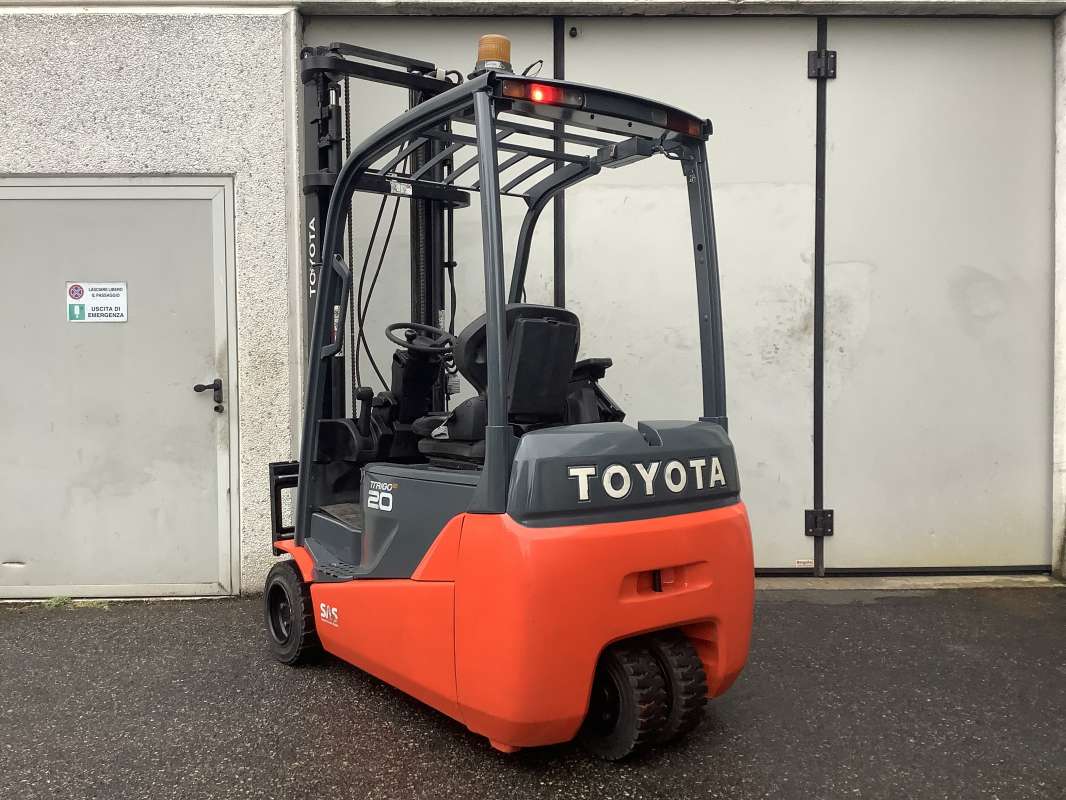 Toyota-8FBET20