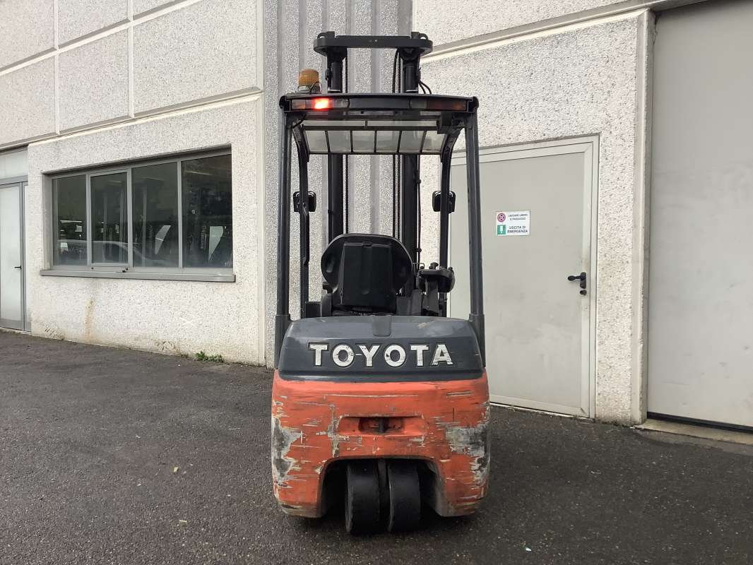 Toyota-8FBET20