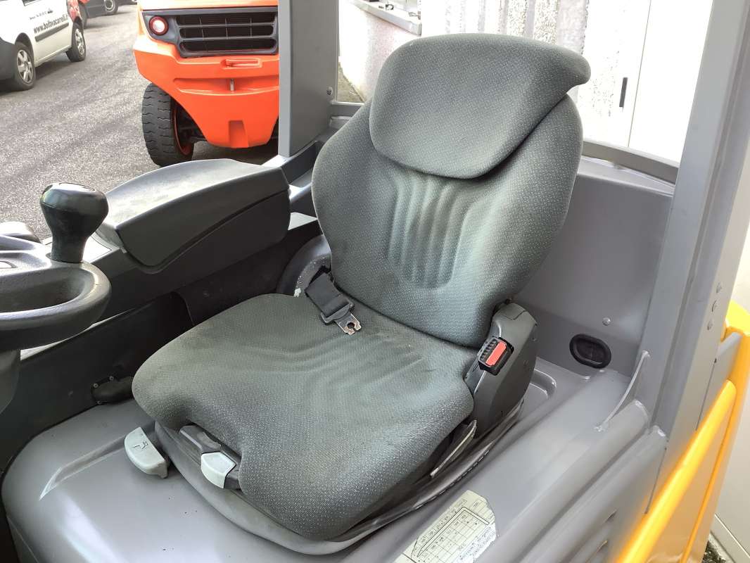 Jungheinrich-EFG 220