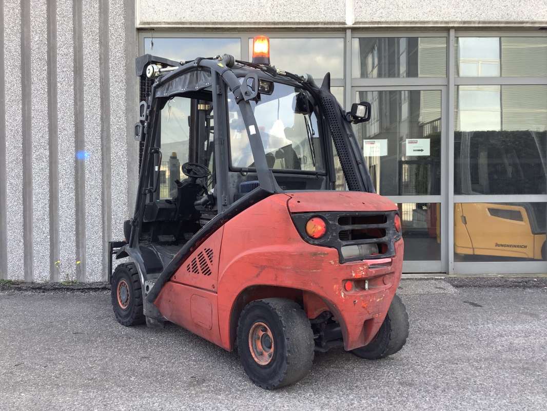 Linde-H25D-01