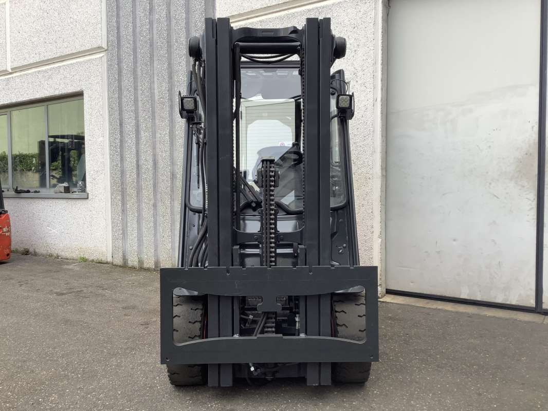 Linde-E30L-01