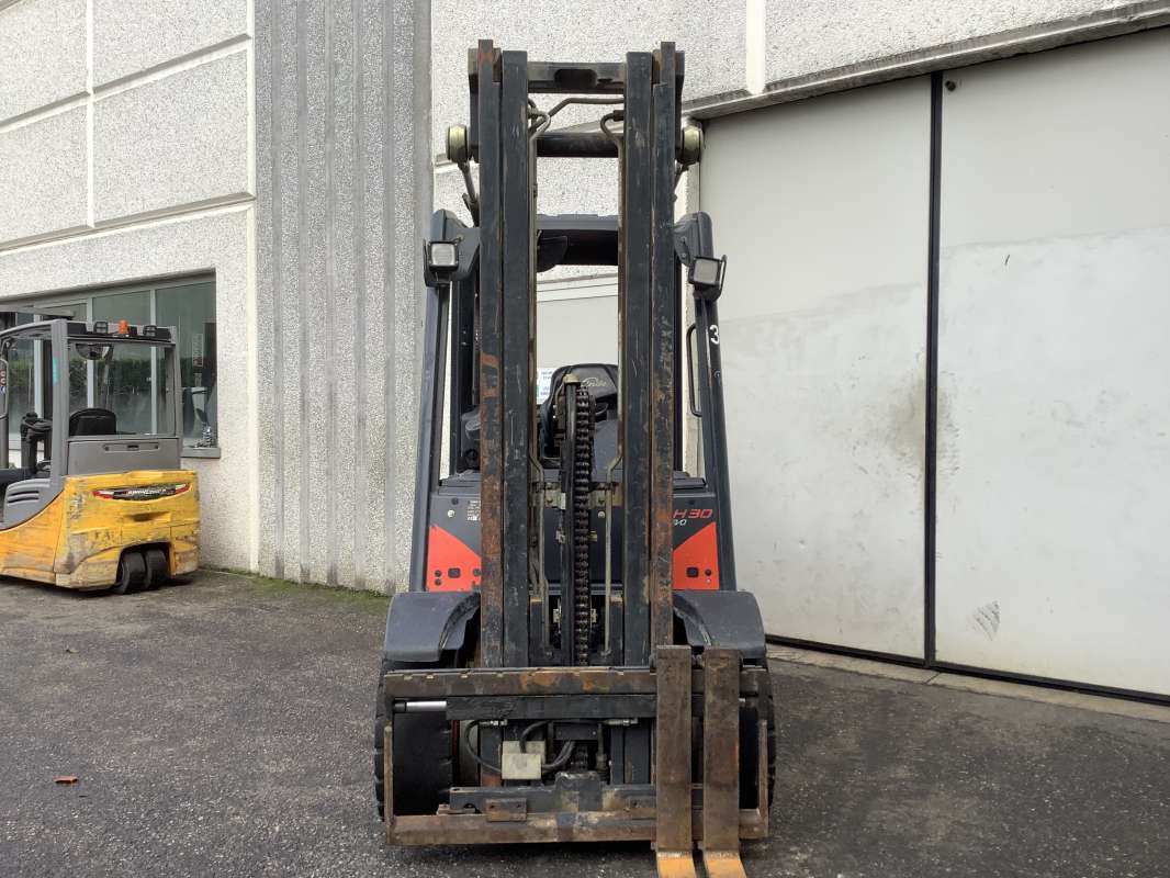 Linde-H35D-02