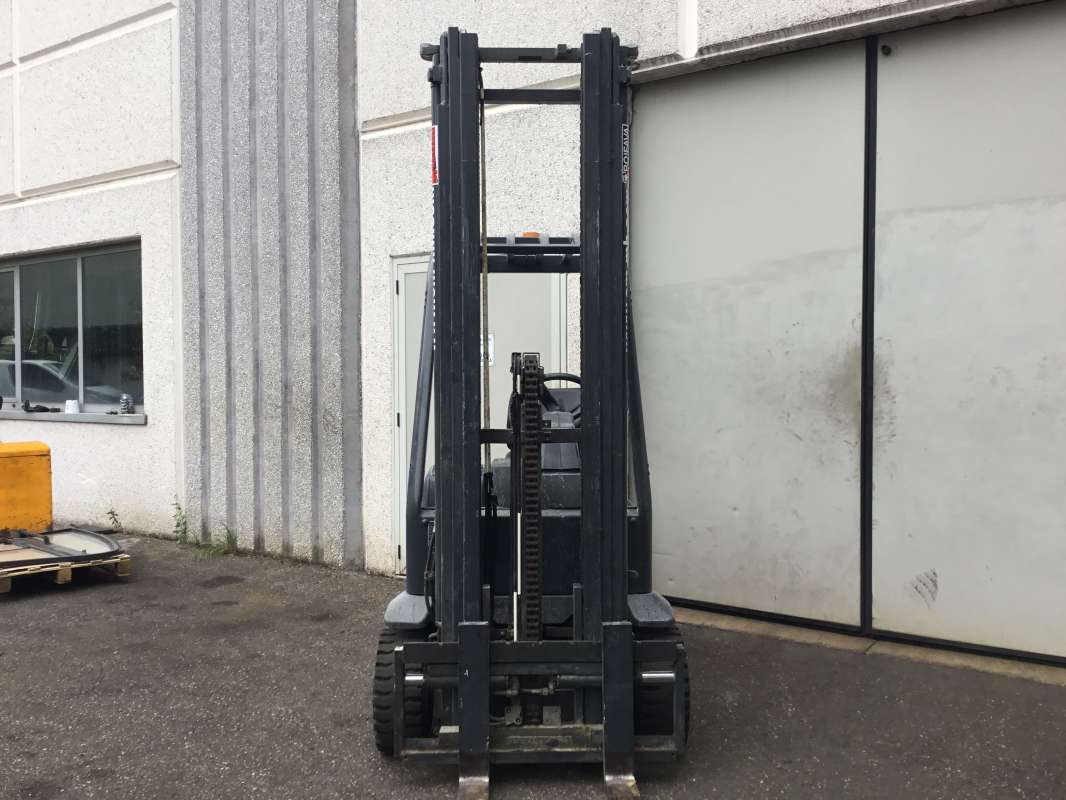 OM-XE 18 AC
