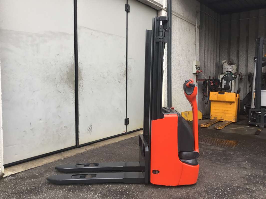 Linde-L12