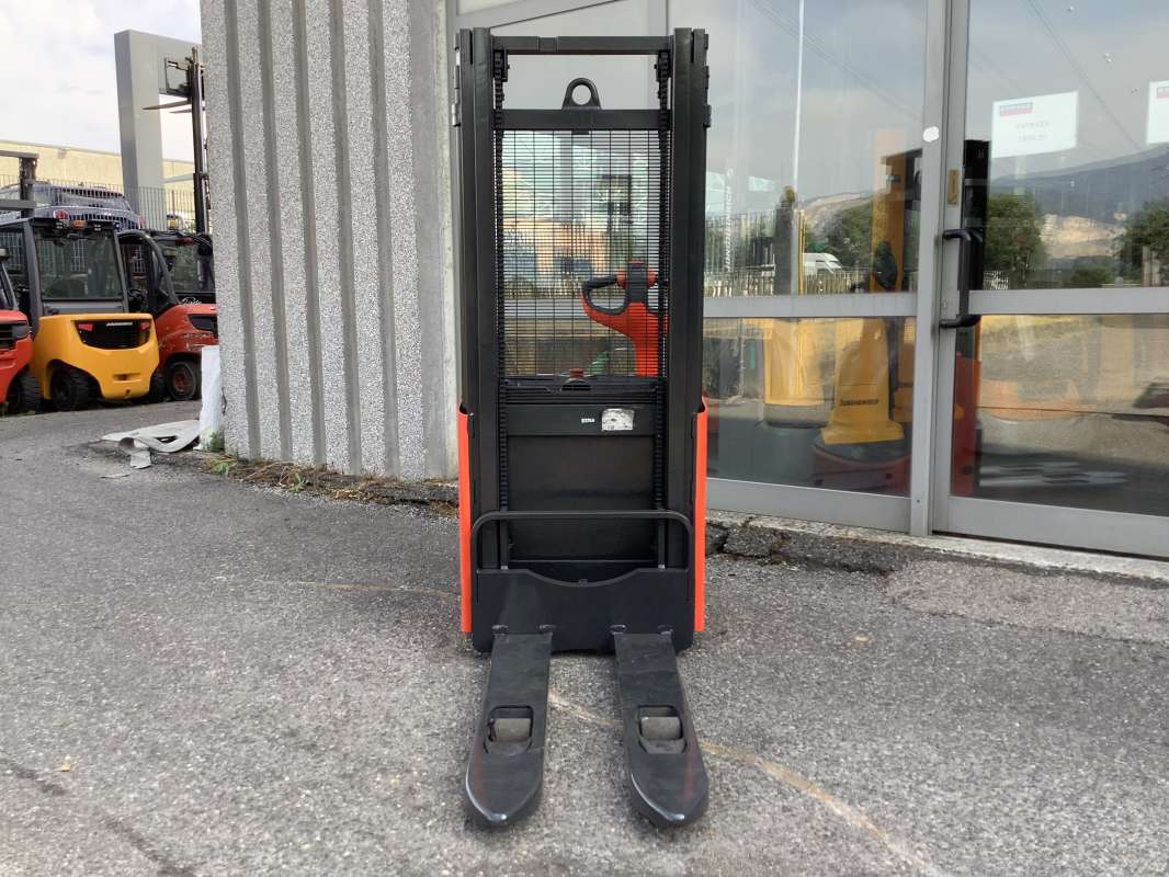 Linde-L12