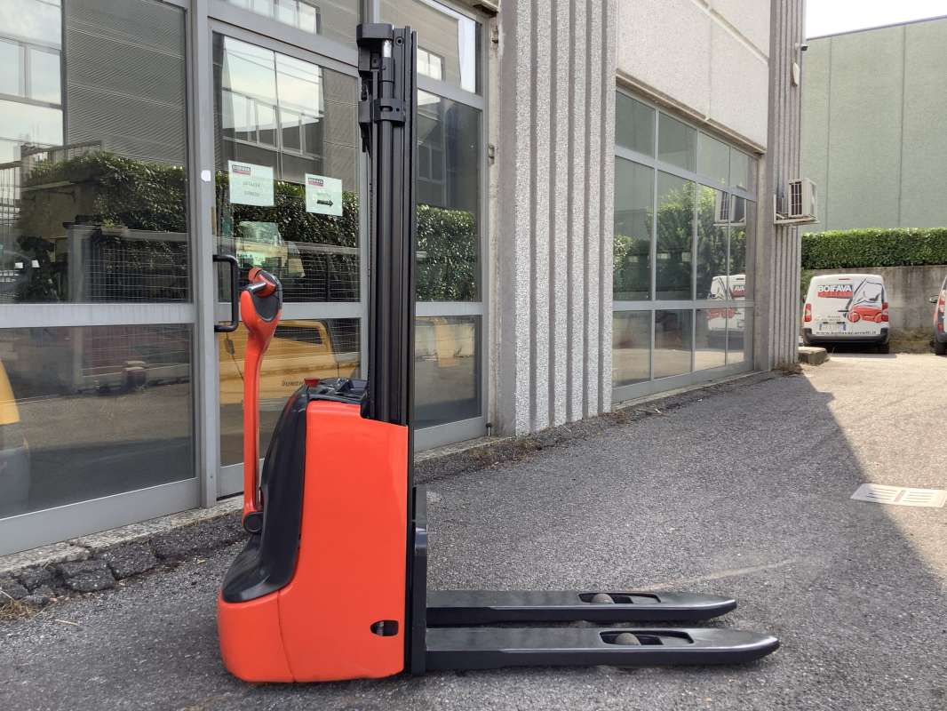 Linde-L12
