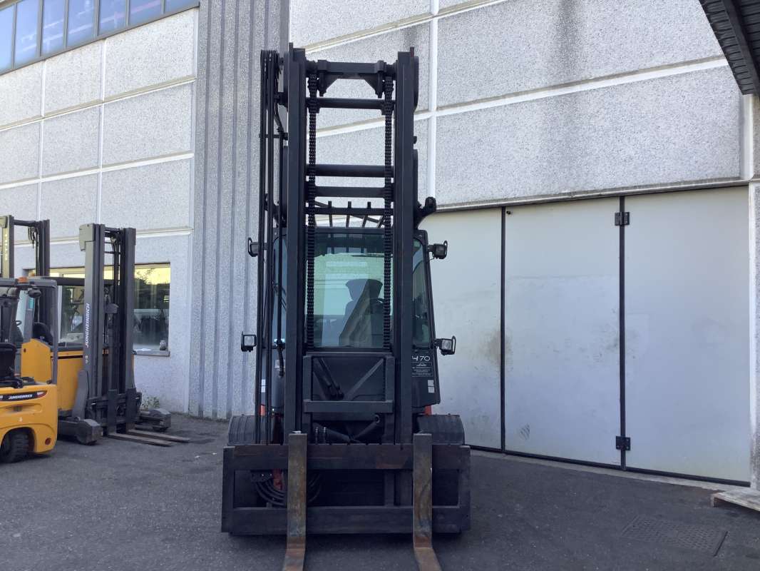 Linde-H70D-02