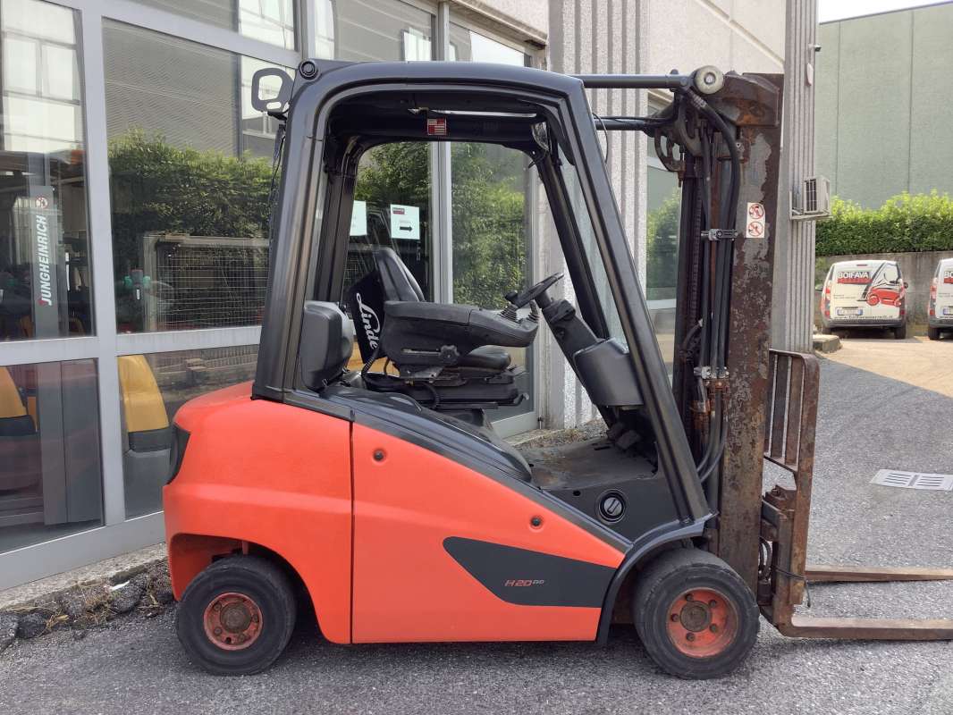 Linde-H20D-02