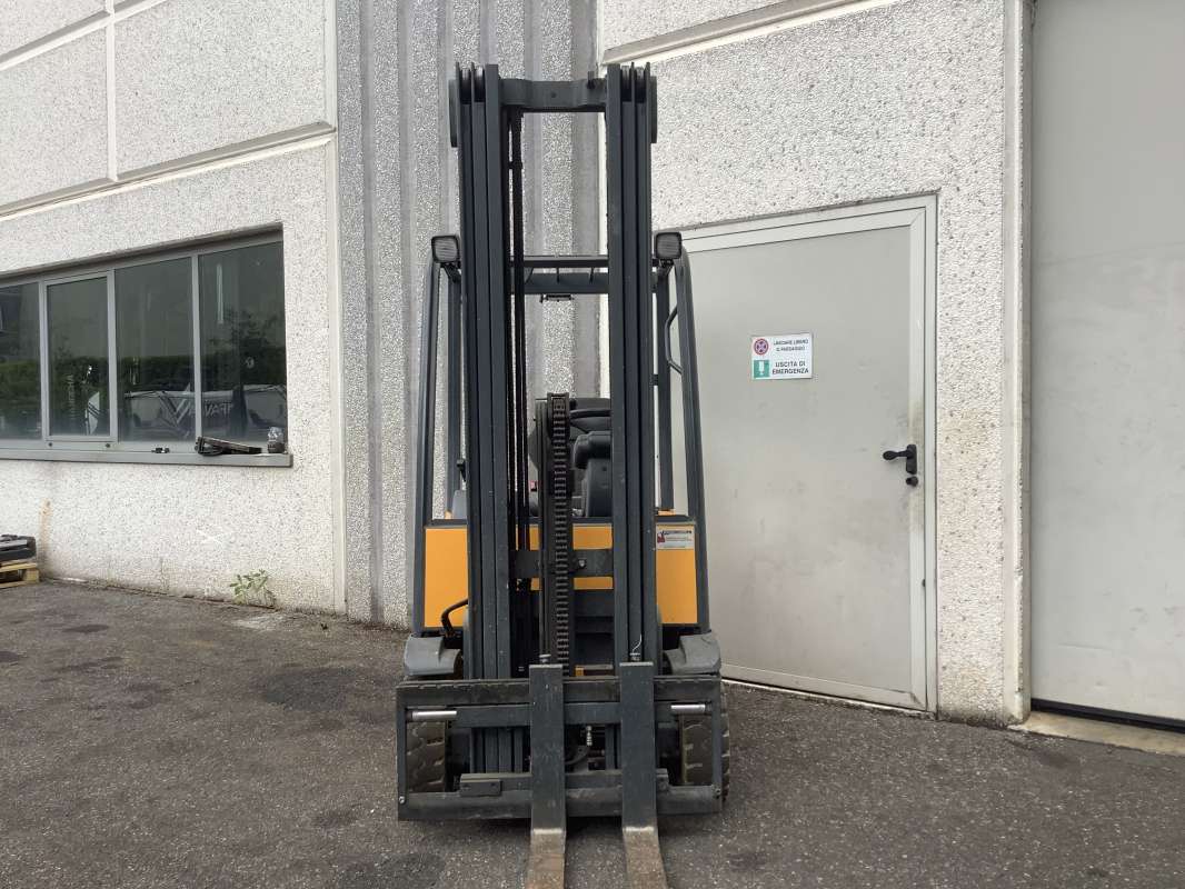 Jungheinrich-EFG 215