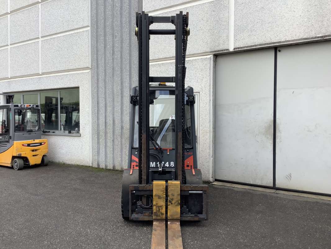 Linde-H35D-02