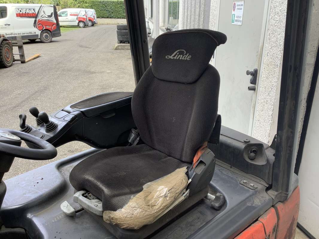 Linde-E20L-02