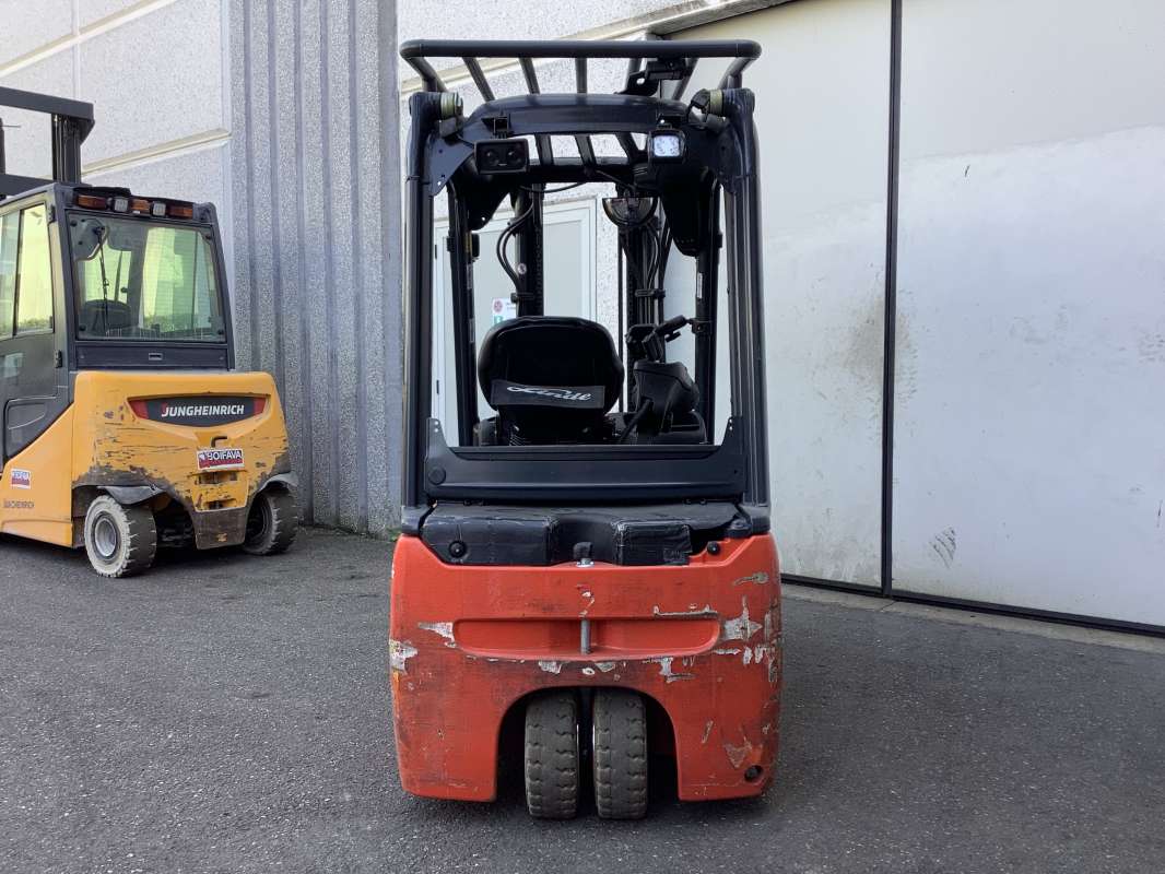 Linde-E18L-02
