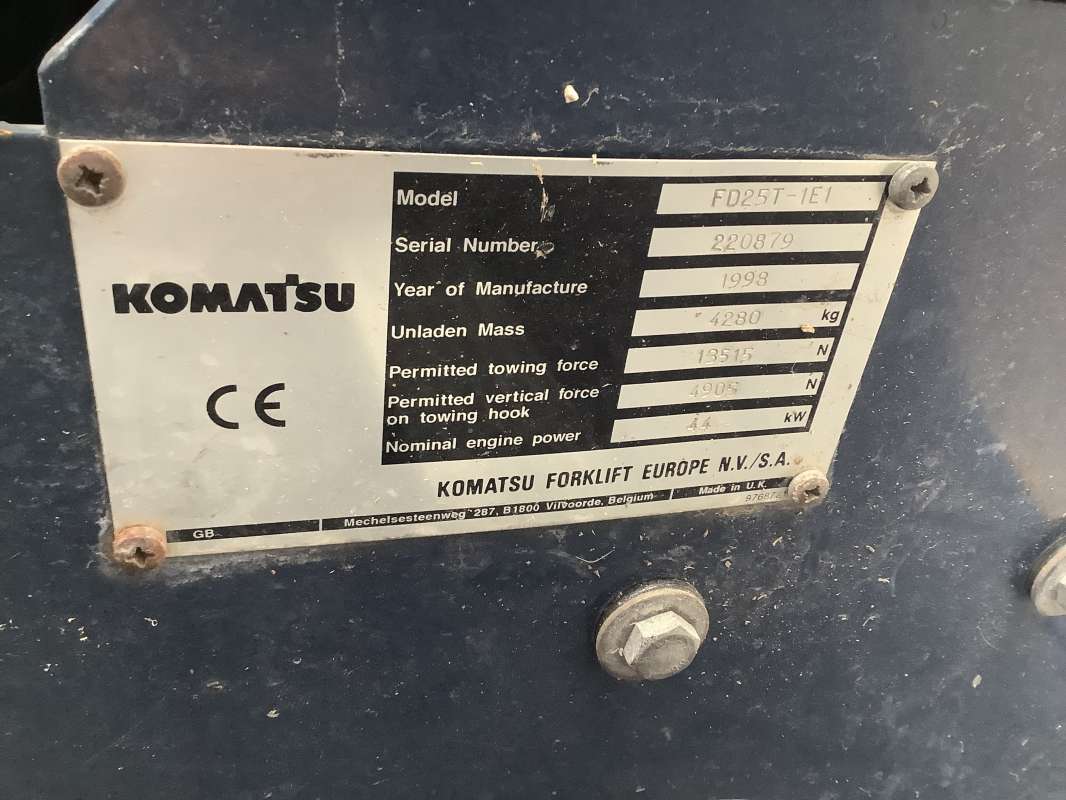 Komatsu-FD25T