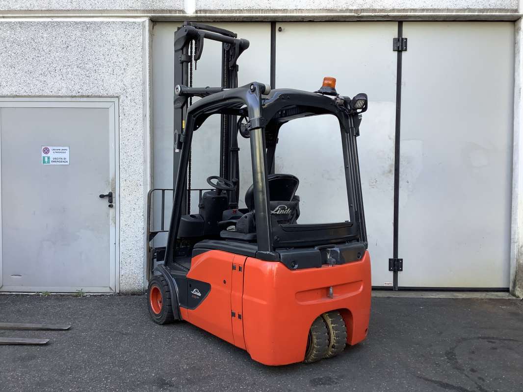 Linde-E18-02