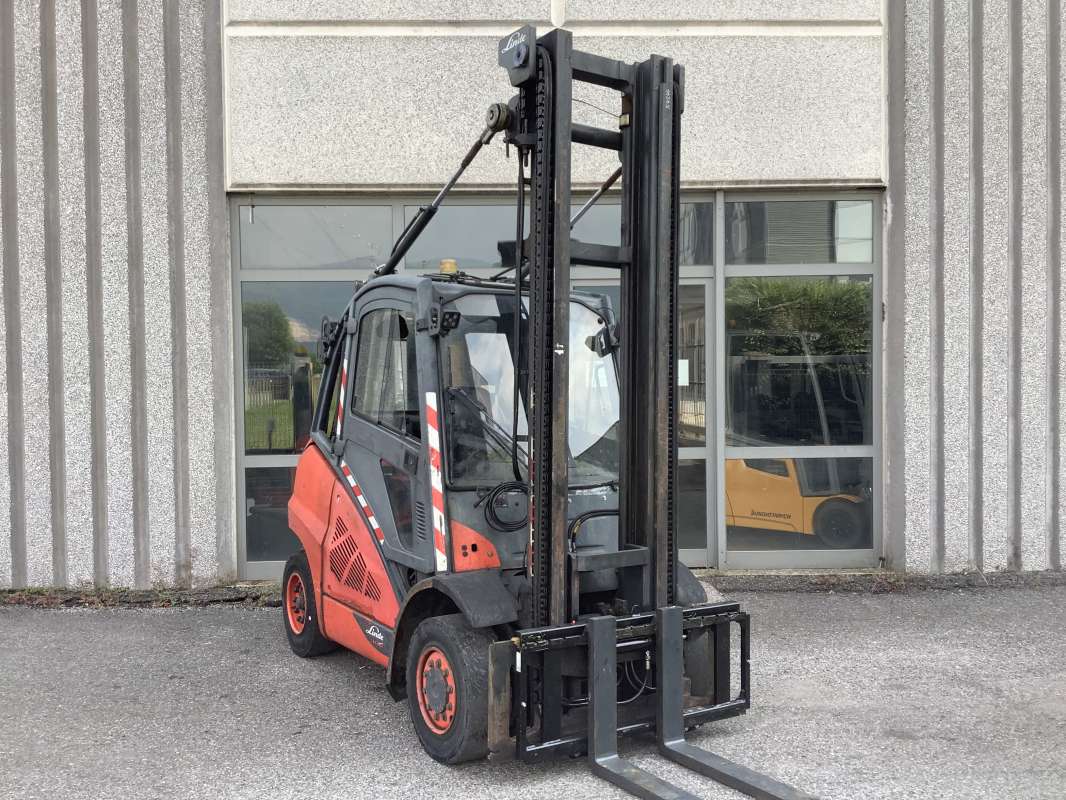 Linde-H40D-02