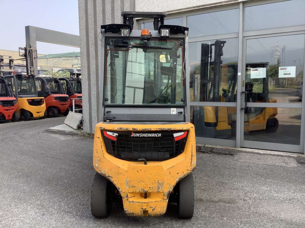 Jungheinrich-DFG 425S