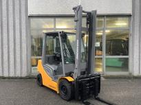 Jungheinrich-DFG 425S
