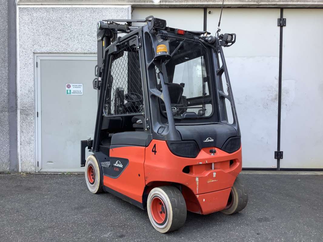 Linde-E25-01