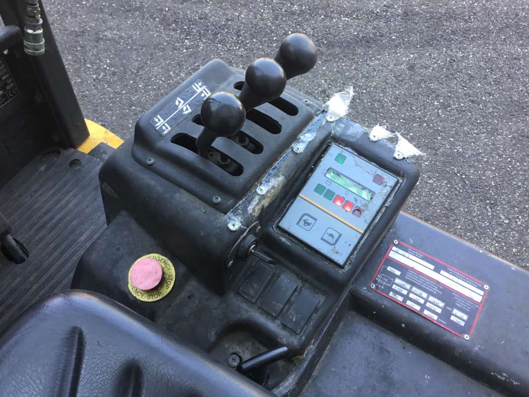 OM-XE 18 3