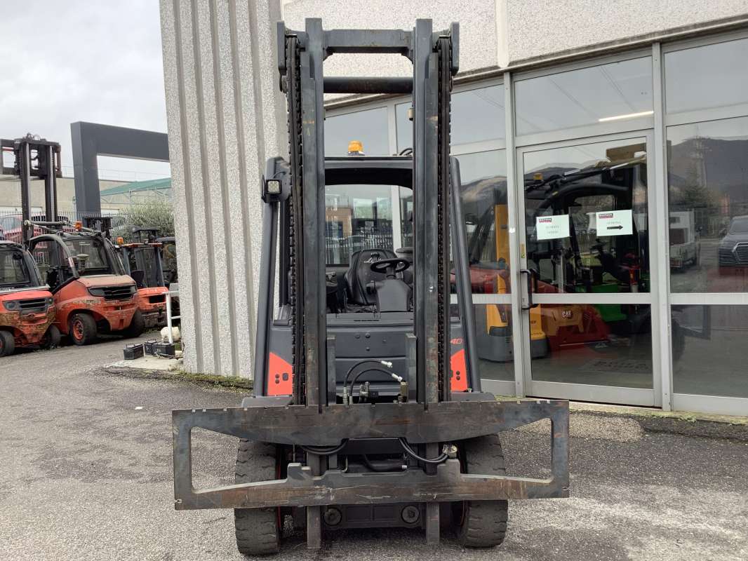 Linde-H40D-02